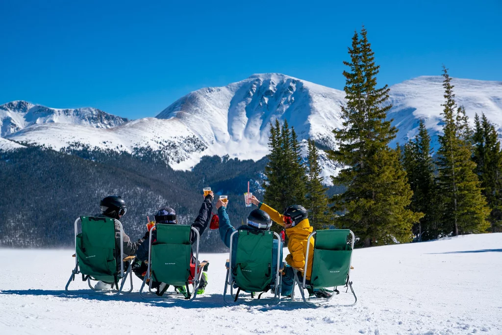 , Vote for the Best Bar on the Mountain!